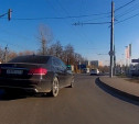 «Накажи автохама»: в Туле водитель Mercedes проигнорировал велосипедиста и чуть не сбил его