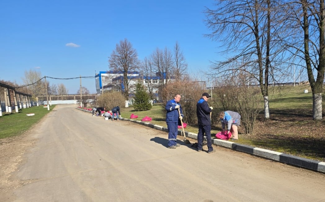 «Оргсинтез» принимает активное участие в областном месячнике чистоты