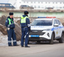 В Новомосковске водитель пытался подкупить инспектора ГИБДД