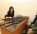 Прощай, оружие: туляки сдали в Росгвардию 180 «стволов» и 3,5 тысячи боеприпасов