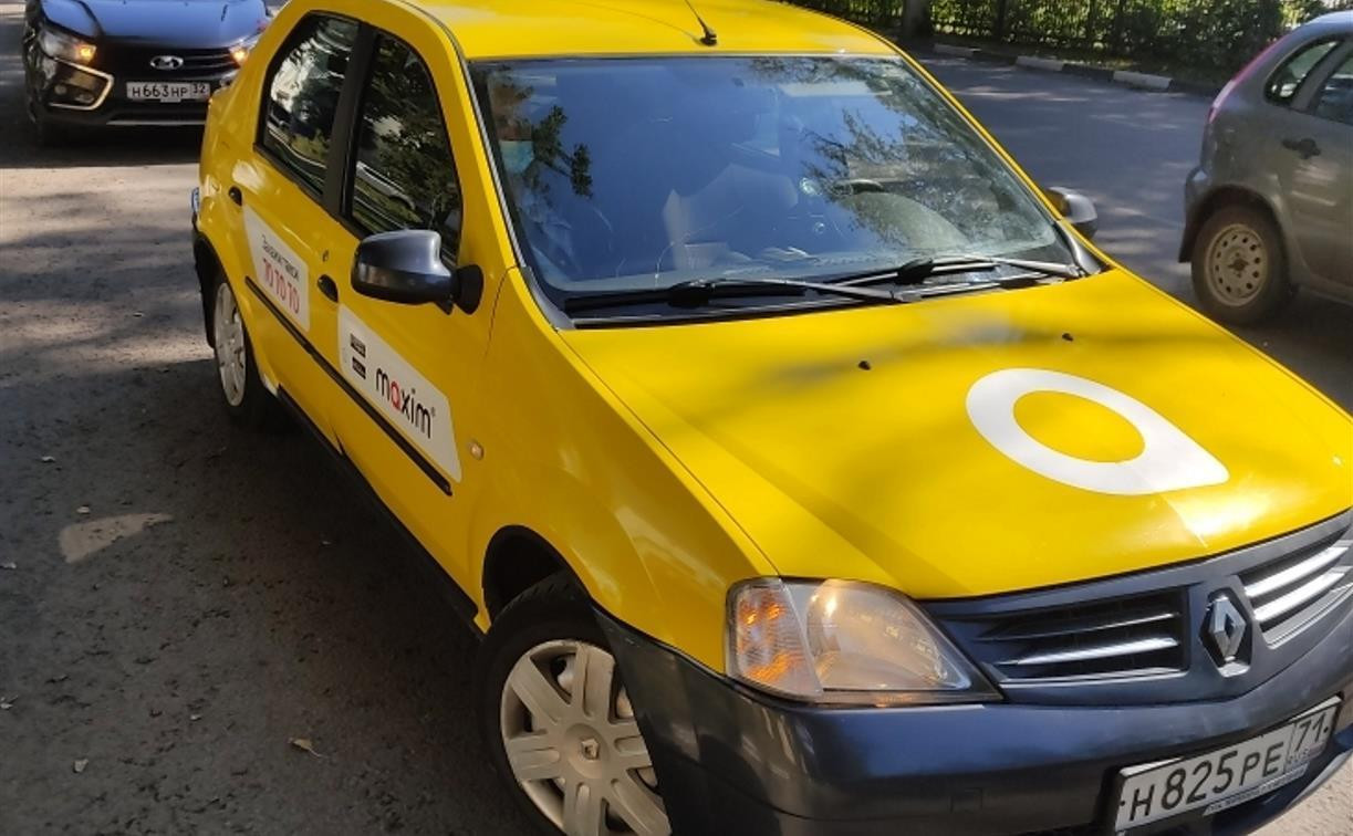На улицах Тулы задержали трёх таксистов-нелегалов