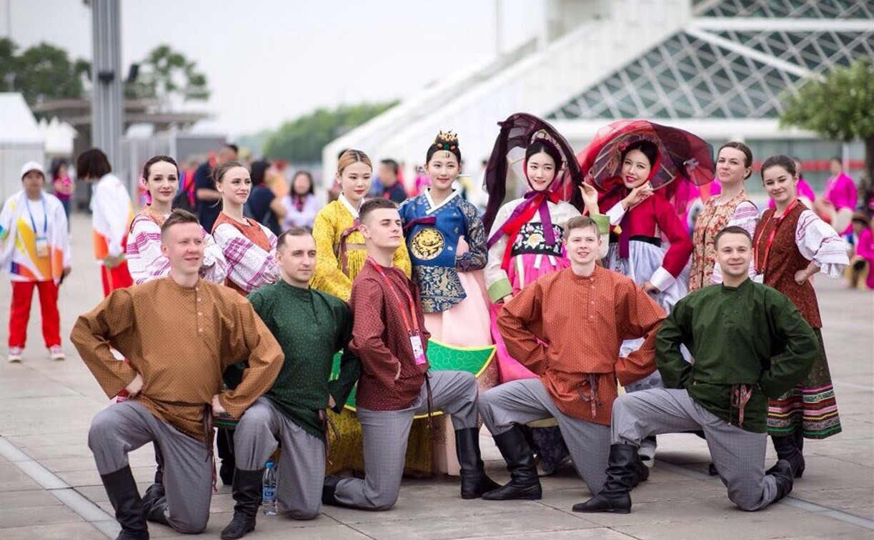 Тульские ансамбли «Услада» и «Визави» представили Россию на параде в Пекине