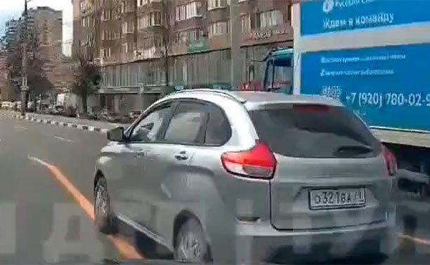 На пр. Ленина водители никак не разберутся во временной разметке