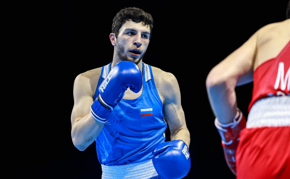 Алексей Дюмин поздравил тульских спортсменов с серебром на чемпионате Европы по боксу