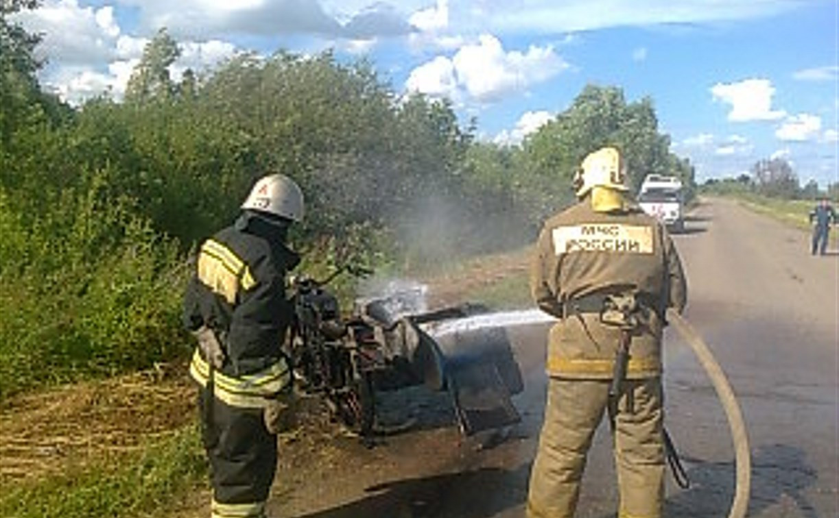 В Ефремовском районе загорелся мотоцикл «Днепр»