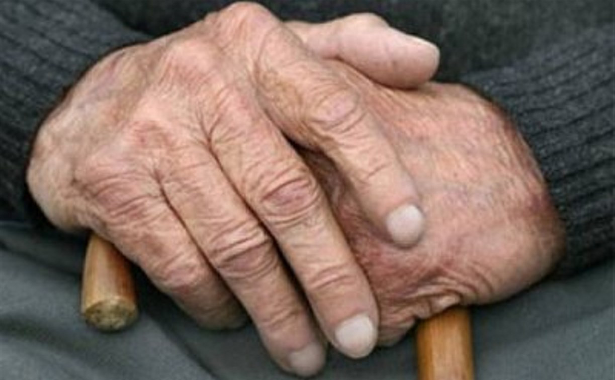 В Тульской области пенсионер украл у соседки ламинат
