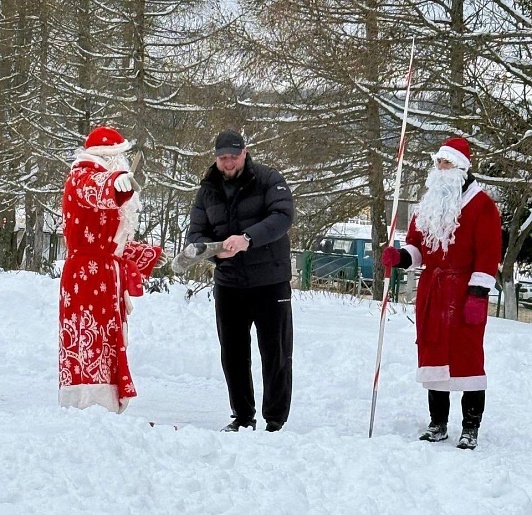 Туляки проверили свою меткость в метании валенка