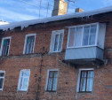 В Кимовске на подростка с крыши дома рухнула наледь 