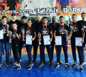 Тульские кикбоксеры успешно выступили на «Кубке белых волков»