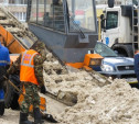 Замглавы администрации Тулы проконтролировал уборку снега в городе