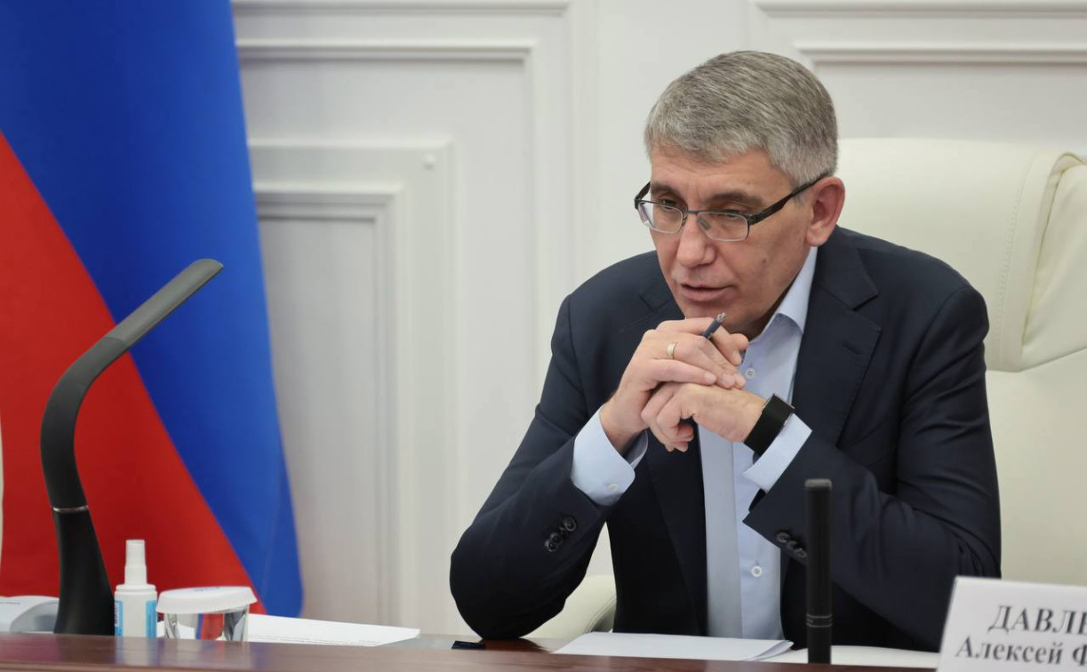 Дмитрий Миляев предложил платить перевозчикам и чиновникам 86% зарплаты: «Как возят, так и платим»