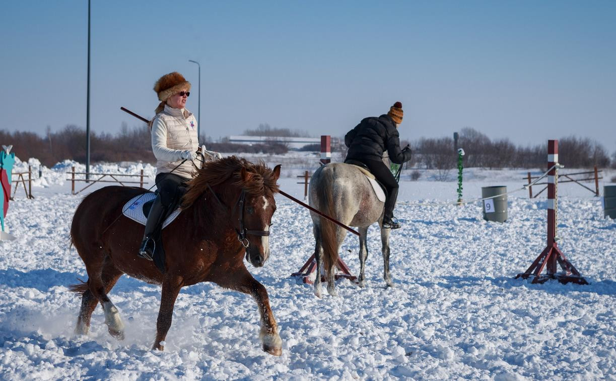 На Куликовом поле прошёл фестиваль «Зимние забавы на Конном дворе»: фоторепортаж
