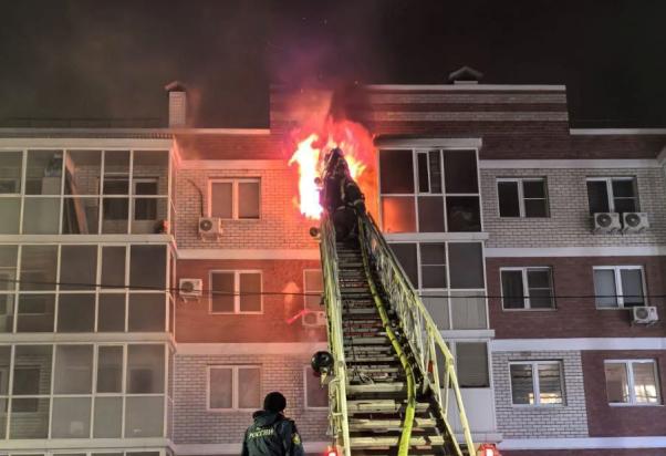 На пожаре в поселке Петровский погибли два человека