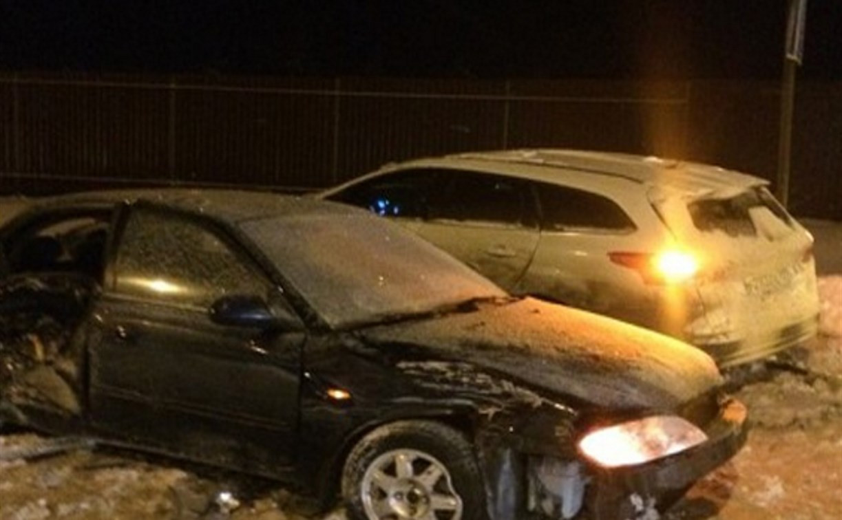 На трассе в Тульской области столкнулись шесть машин