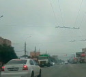 На пр. Ленина водитель непринужденно проехал на красный
