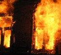 Рано утром в Арсеньевском районе сгорела баня