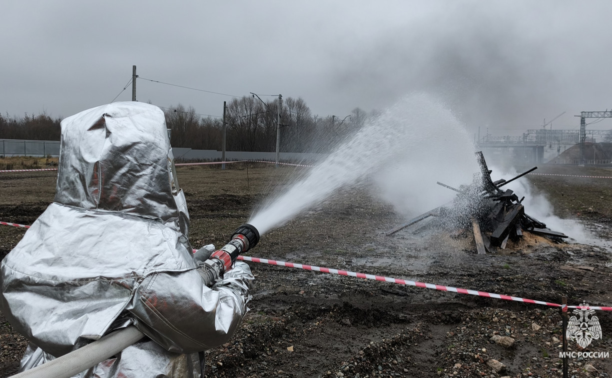 После крушения ж/д состава произошел разлив нефтепродукта: в Туле прошли межведомственные учения