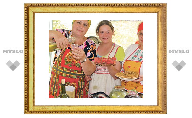 Фестиваль Крапивы: Вкусно, весело и много музыки – в старинной Крапивне под Тулой