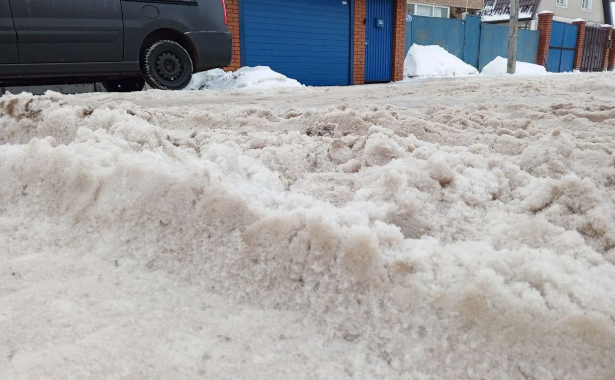Туляки страдают от «снежной каши» на улицах города
