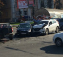 На проспекте Ленина из-за ДТП образовалась большая автомобильная пробка