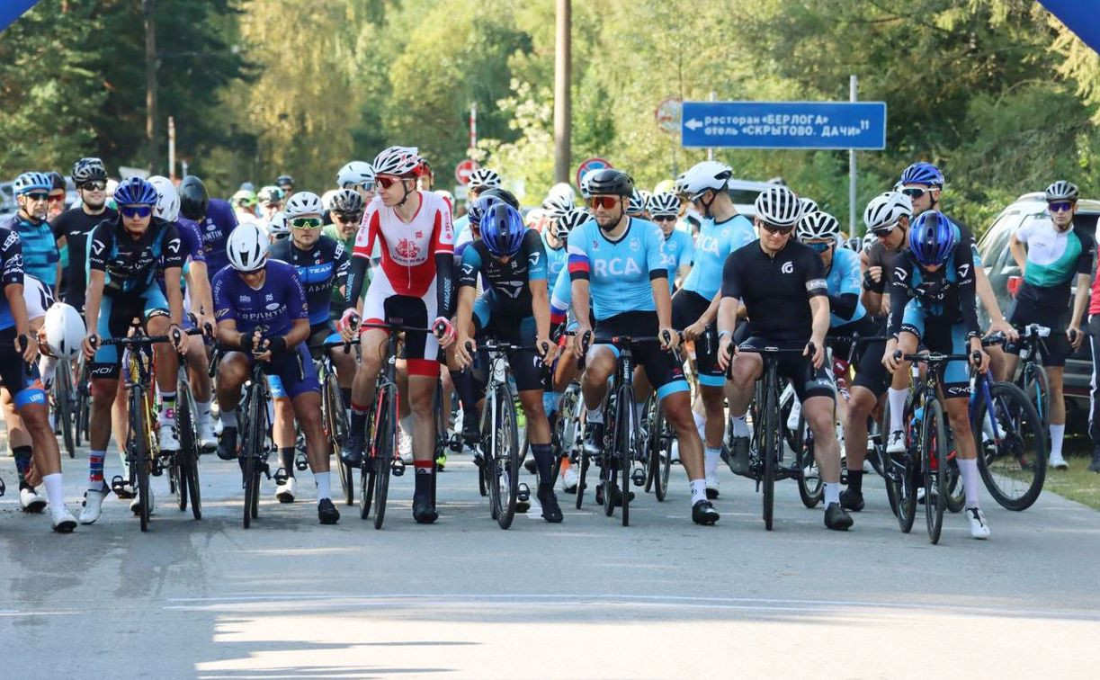 Более 1000 спортсменов приняли участие в велозаезде Gran Fondo в Поленово