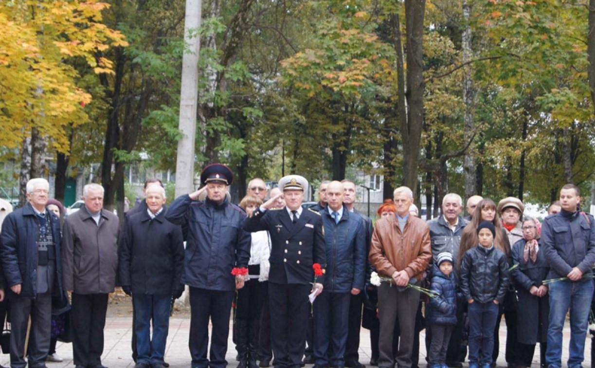 В Плеханово перезахоронили останки воина, погибшего в битве на Курской дуге