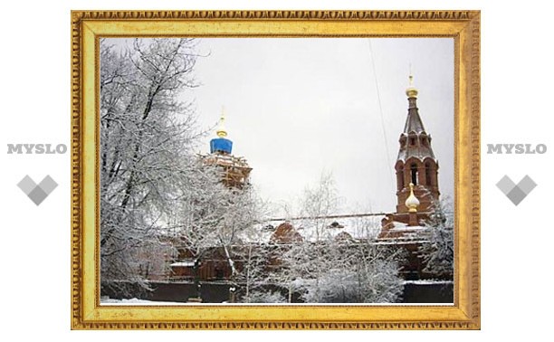 Молдаванин разбил кирпичом иконостас в московском храме