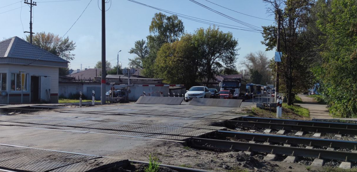 В Тульской области временно перекроют два железнодорожных переезда