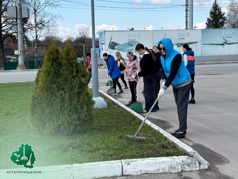 С улиц Тулы вывезли около 3000 кубометров веток и мусора