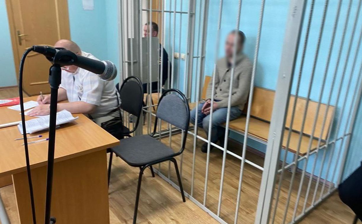 Житель Киреевска сломал отцу кисть, убил соседа и оскорбил полицейского: суд огласил приговор