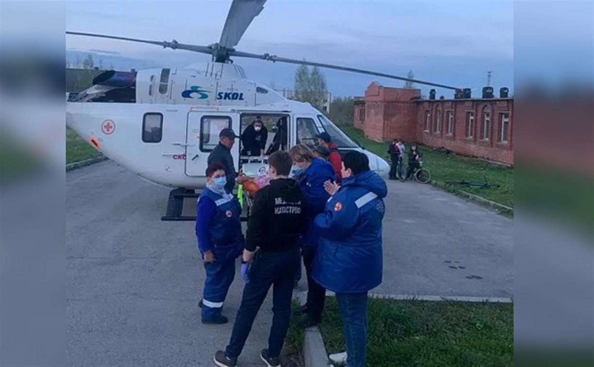 Трех тяжелобольных туляков доставили в больницы вертолетом