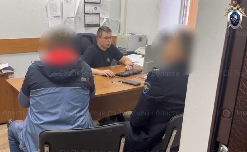 Экс-полицейского в Тульской области осудили на 9 с половиной лет за взятку по уголовному делу
