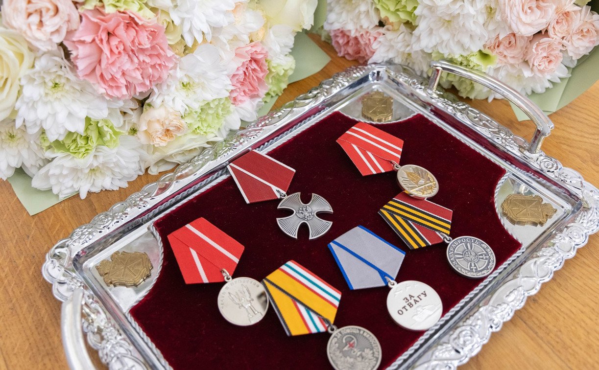 В Туле наградили героев СВО и почтили память павших