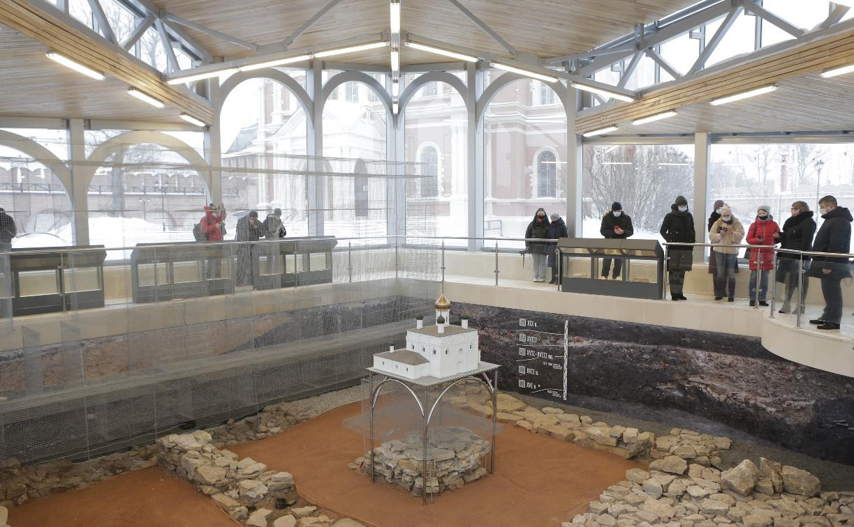 В Тульском кремле открылось археологическое окно: фоторепортаж
