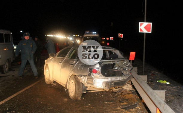 Очевидец смертельного ДТП на трассе «Крым»: «Водитель Toyota пытался спасти жену и сына»