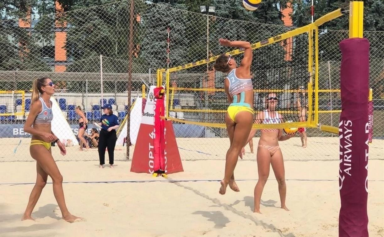 Спартакиада сильнейших: тульские пляжные волейболистки стартовали с победы