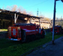 В Туле 14 пожарных тушили горящий склад 