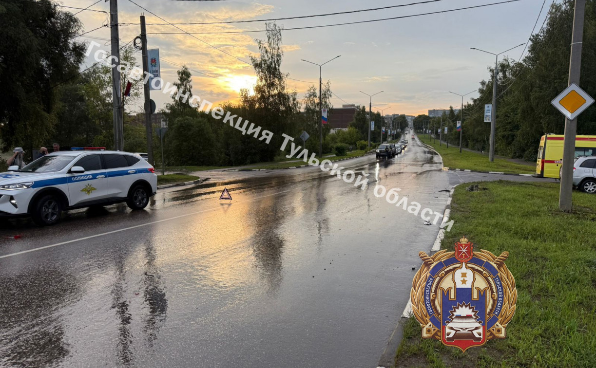 В Новомосковске пьяный водитель на Vortex Tingo влетел в грузовик В Новомосковске пьяный водитель на Vortex Tingo влетел в грузовик