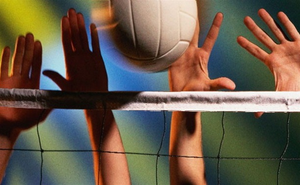 В Тульской любительской волейбольной лиге борьба обострилась