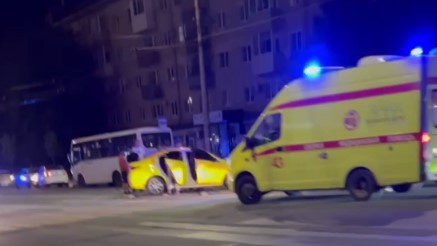 В двойном ДТП на Красноармейском проспекте пострадали четыре человека