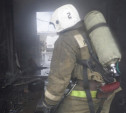 В результате пожара в тульском автосервисе сгорела «Нива»