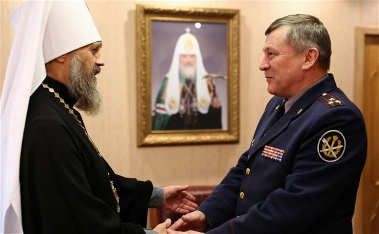 Начальник тульского УФСИН встретился с митрополитом Алексием