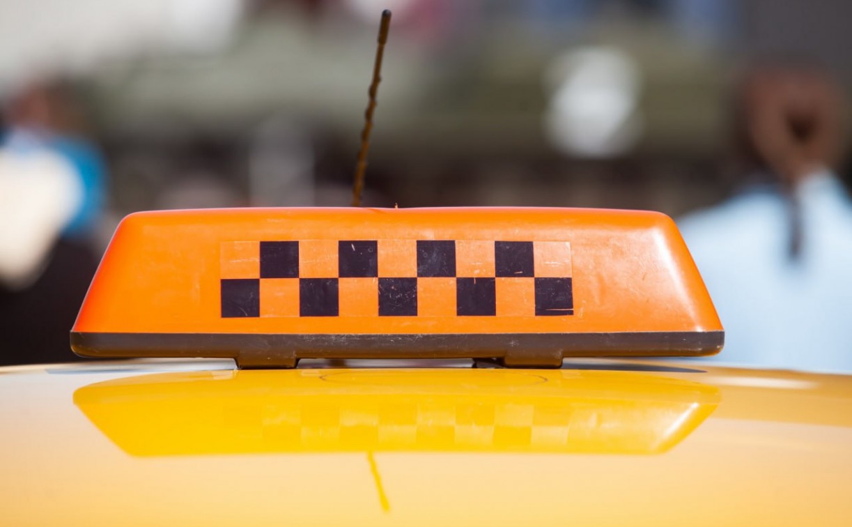 В Туле суд вынес приговор таксисту-мигранту за интимную связь со школьницей