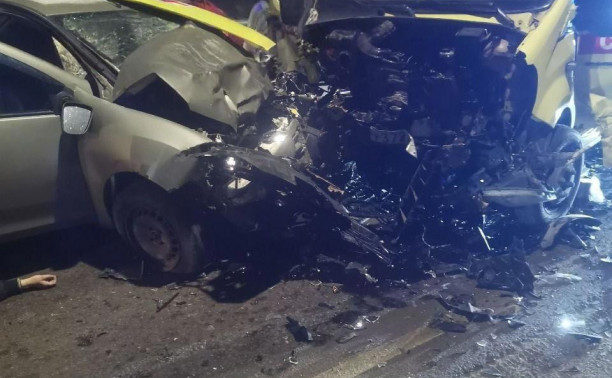 ДТП со скорой в Туле: погибла женщина, пять человек пострадали