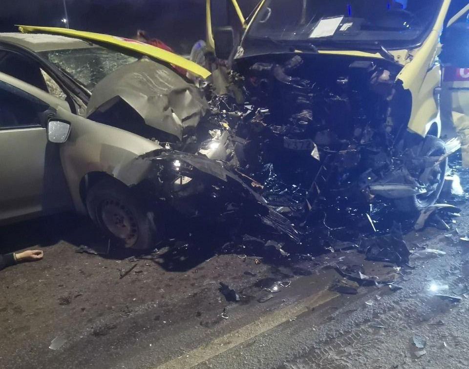 ДТП со скорой в Туле: погибла женщина, пять человек пострадали