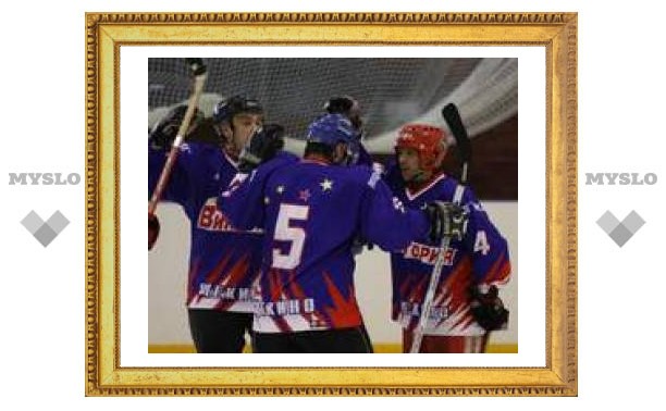 Щекинские хоккеисты победили в турнире