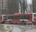Жители ул. Генерала Маргелова недовольны стоянкой автобусов № 18 «под окнами домов»