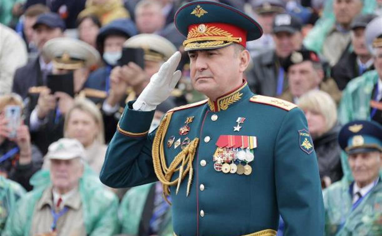 Алексей Дюмин поздравил Владимира Путина с юбилеем