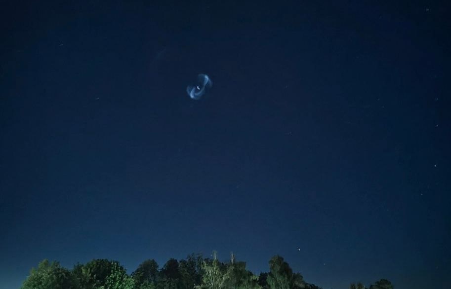 Необычное свечение: туляки заметили в небе французскую ракету Ariane