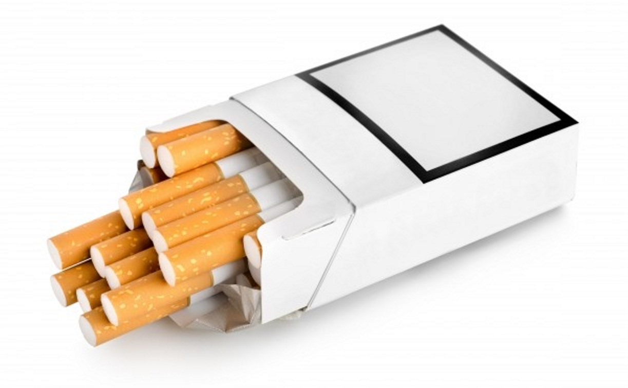 В России предлагают запретить большие пачки сигарет 